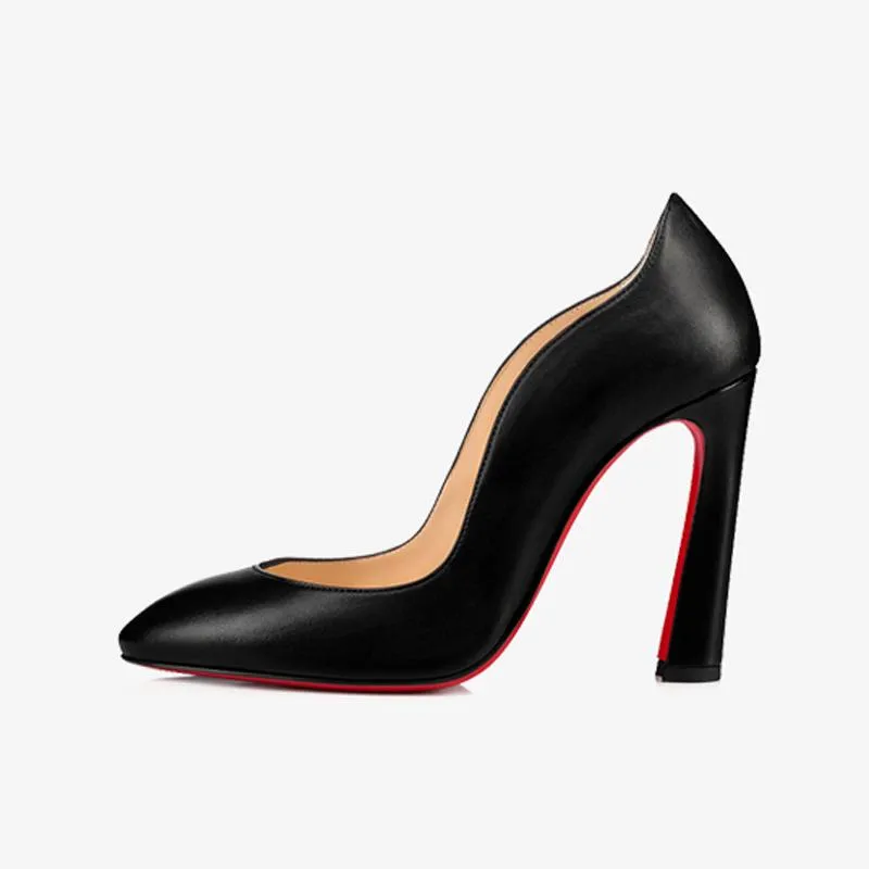 Black Calf Leather Pump ， Wavy Topline