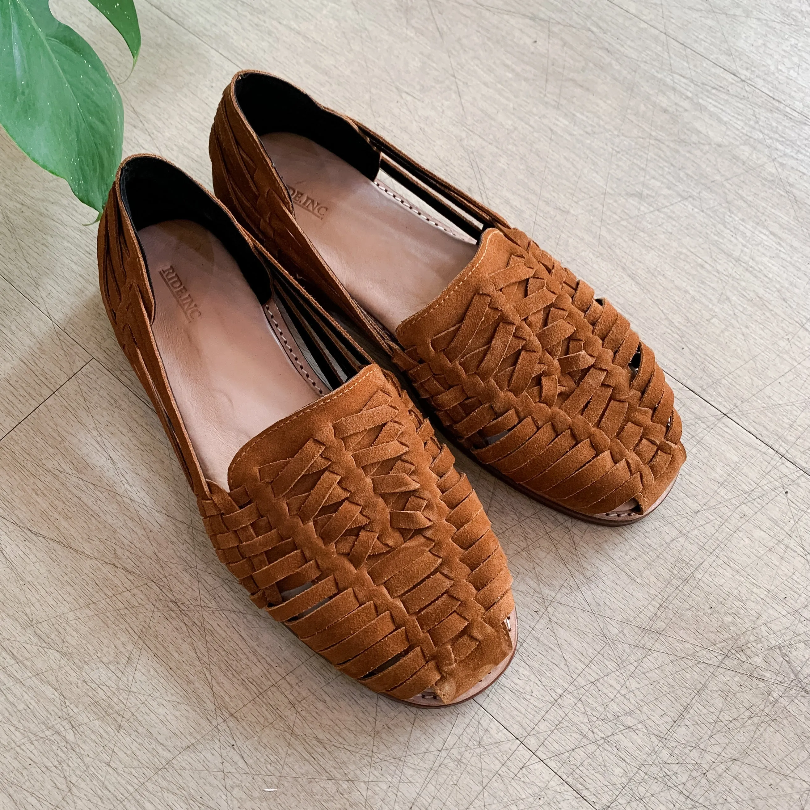 Carlos Huarache Sandals