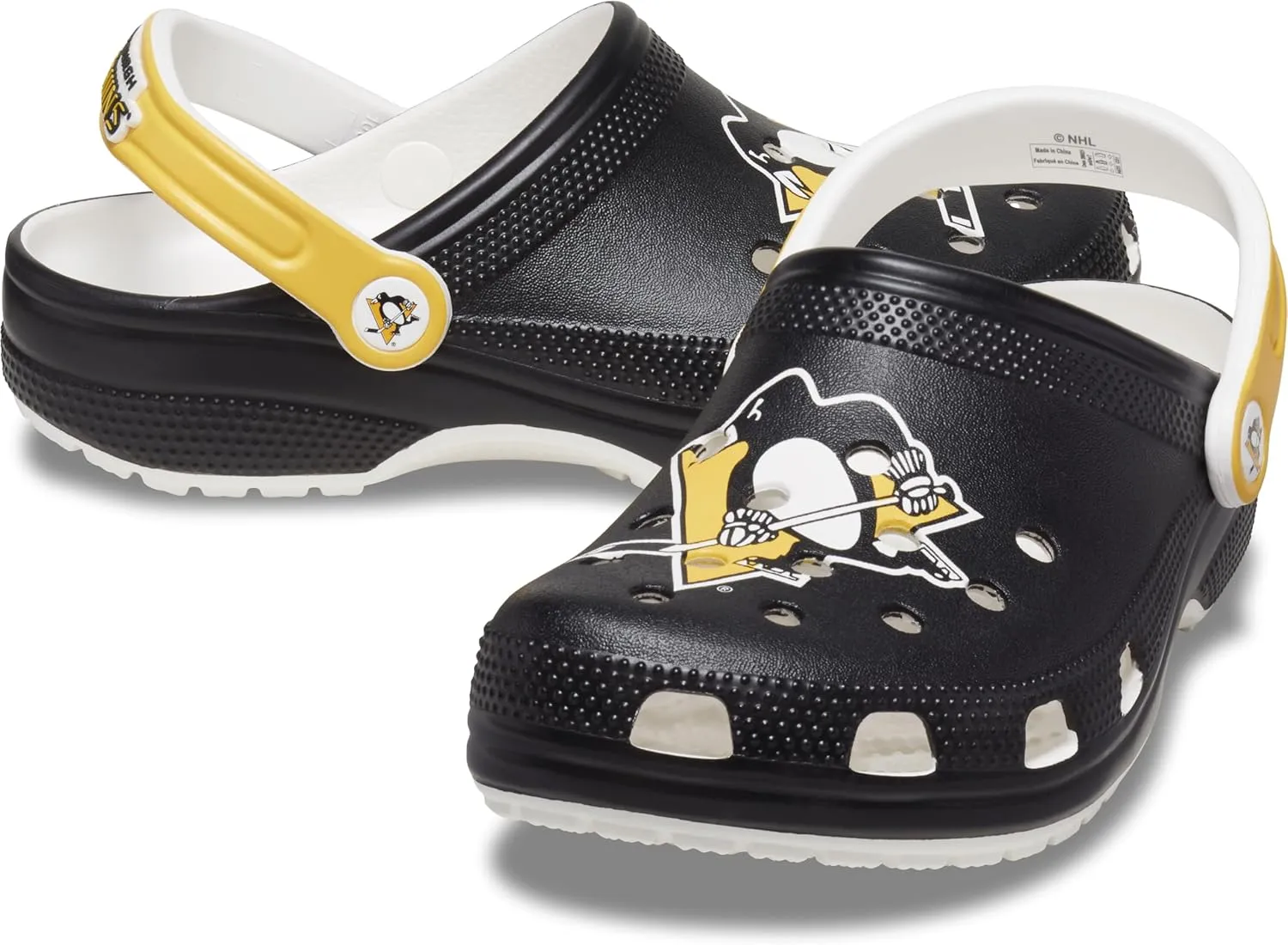 Crocs Unisex-Adult NHL Classic Clogs