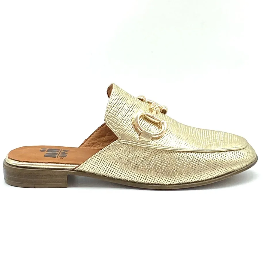 DEBRA MULE