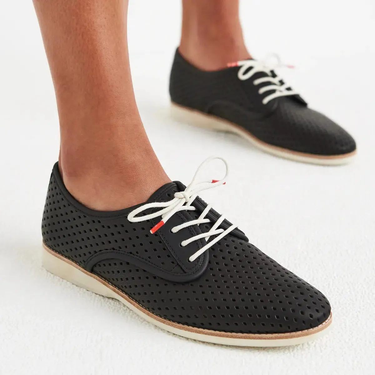 Derby Shoe - Punch Black