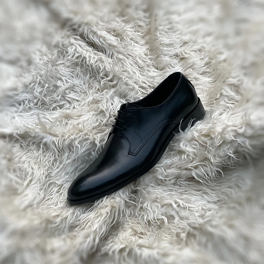 IAN - BLACK (Calf Edition)