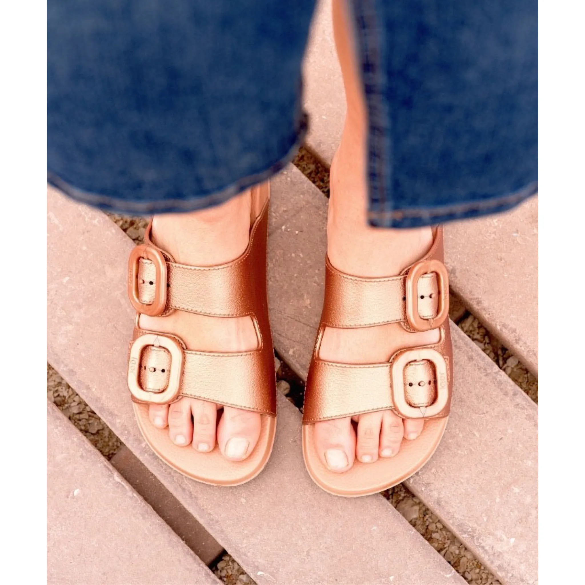 Igor Ladies Strap Mule Sandal Habanna Metal S10345-099