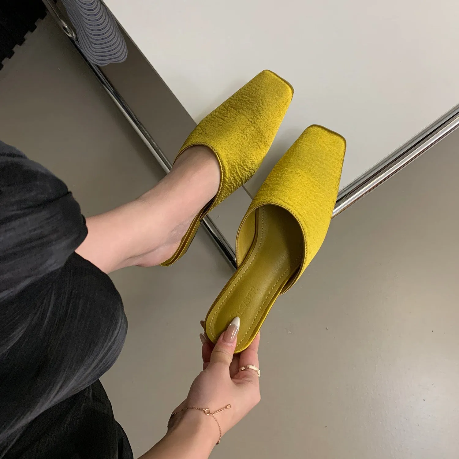 Luna Silk Mules