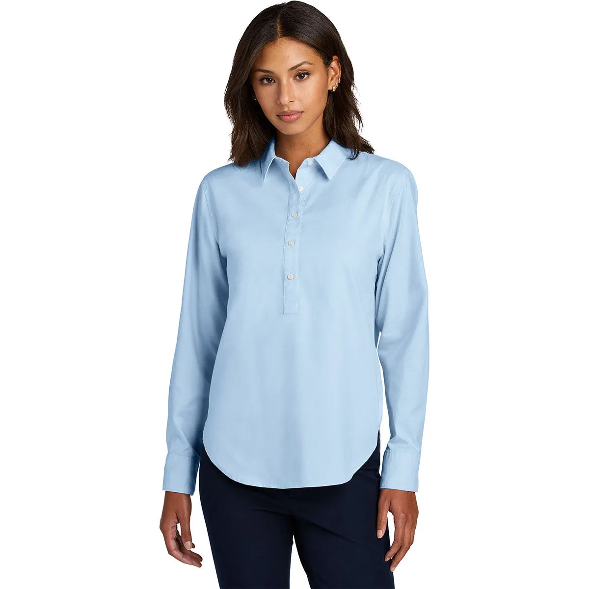 Mercer Mettle Women's Light Blue Long Sleeve Modern Oxford Shirt