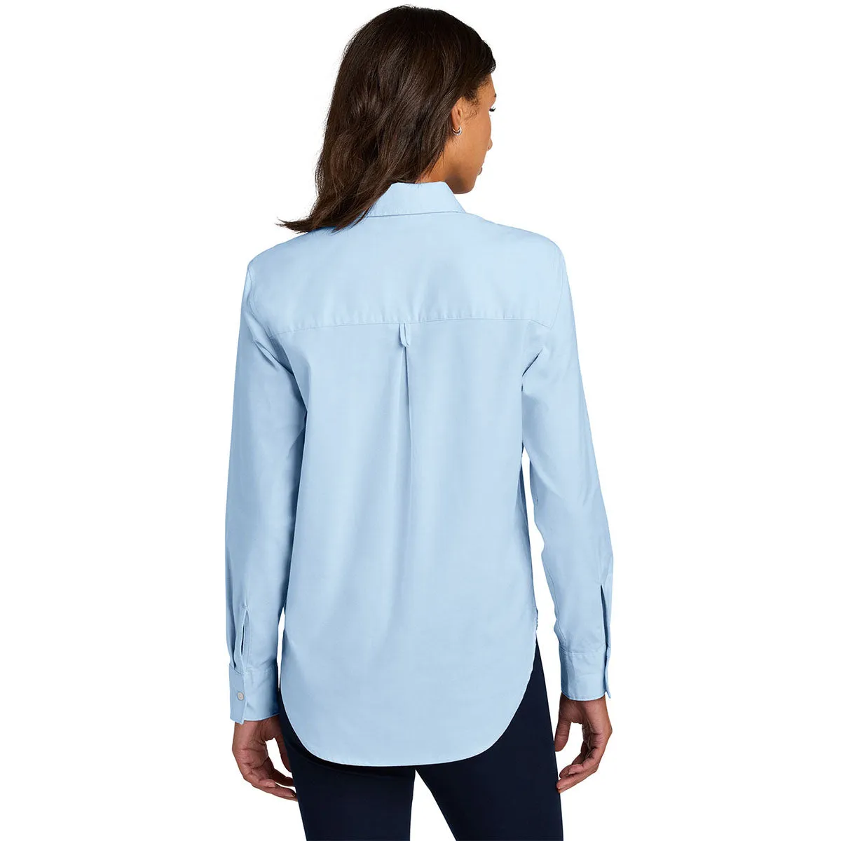 Mercer Mettle Women's Light Blue Long Sleeve Modern Oxford Shirt