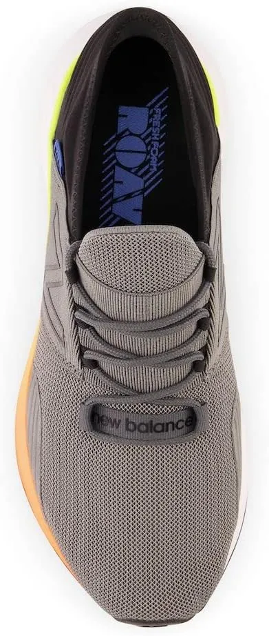 New Balance Men's Fresh Foam Roav V1 Classic Sneaker