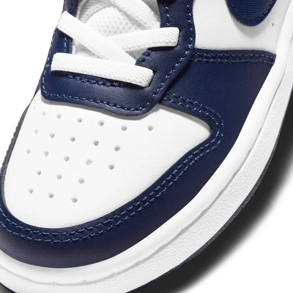 NIKE Boy's Basketball Shoe