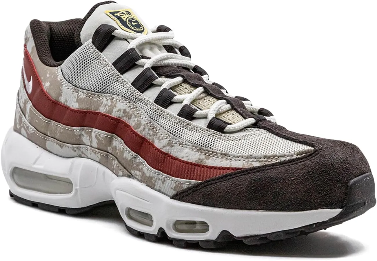 NIKE Men's Sneaker