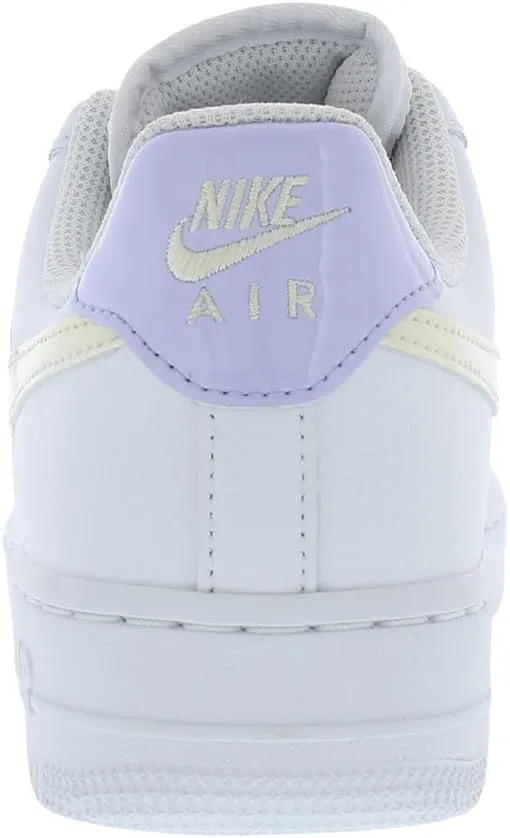 Nike Women's Modern