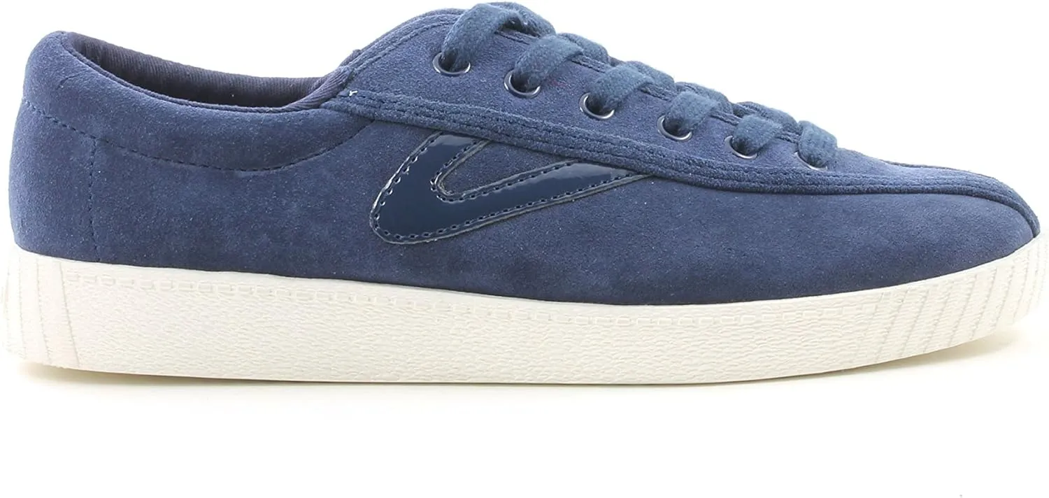 Tretorn Women Nylite 2 Shoe in Dark Blue