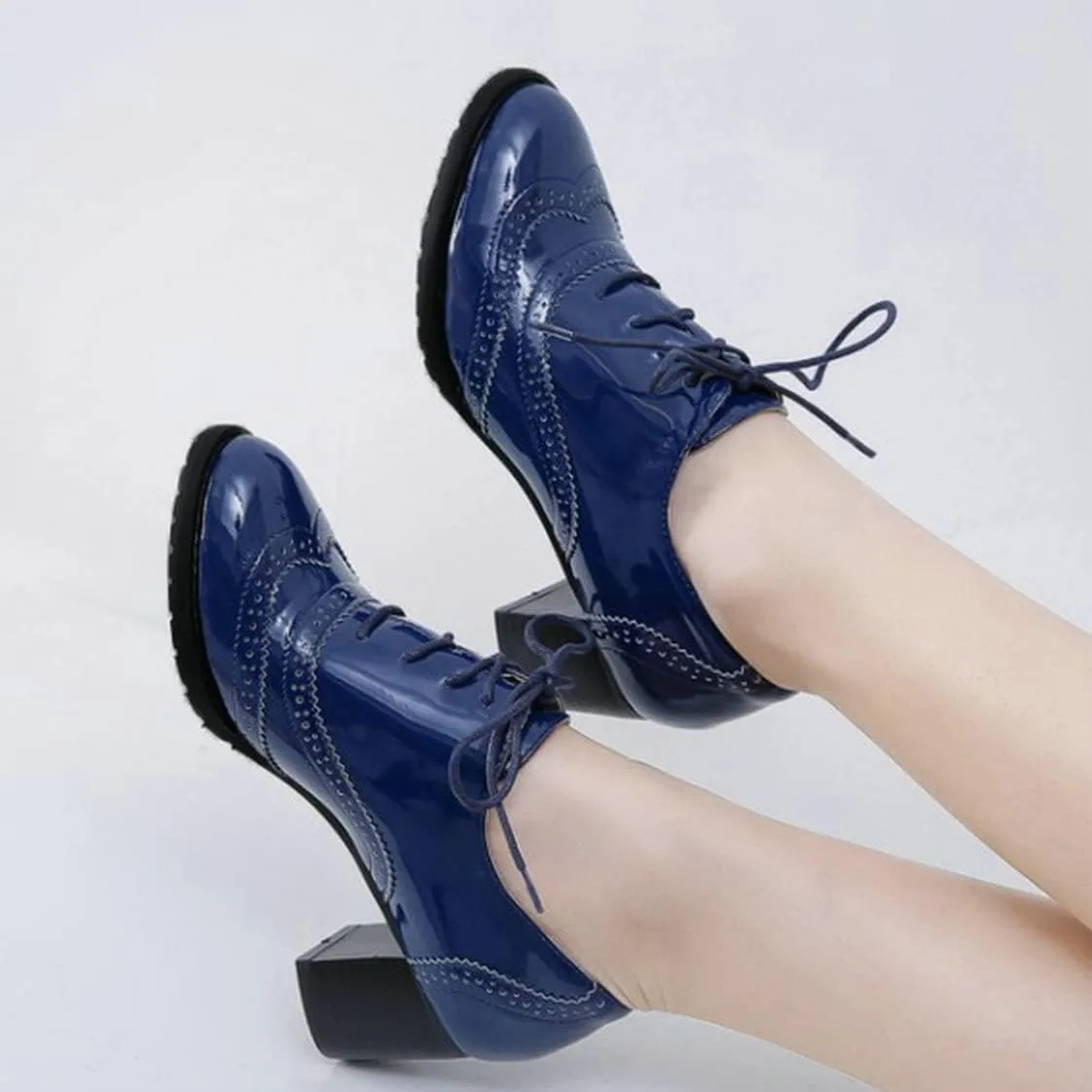 UniqueStride Womens Vintage Brogues Oxford Lace up Chunky Mid Heel Pumps Closed Round Toe Wingtip Patent Leather Shoes