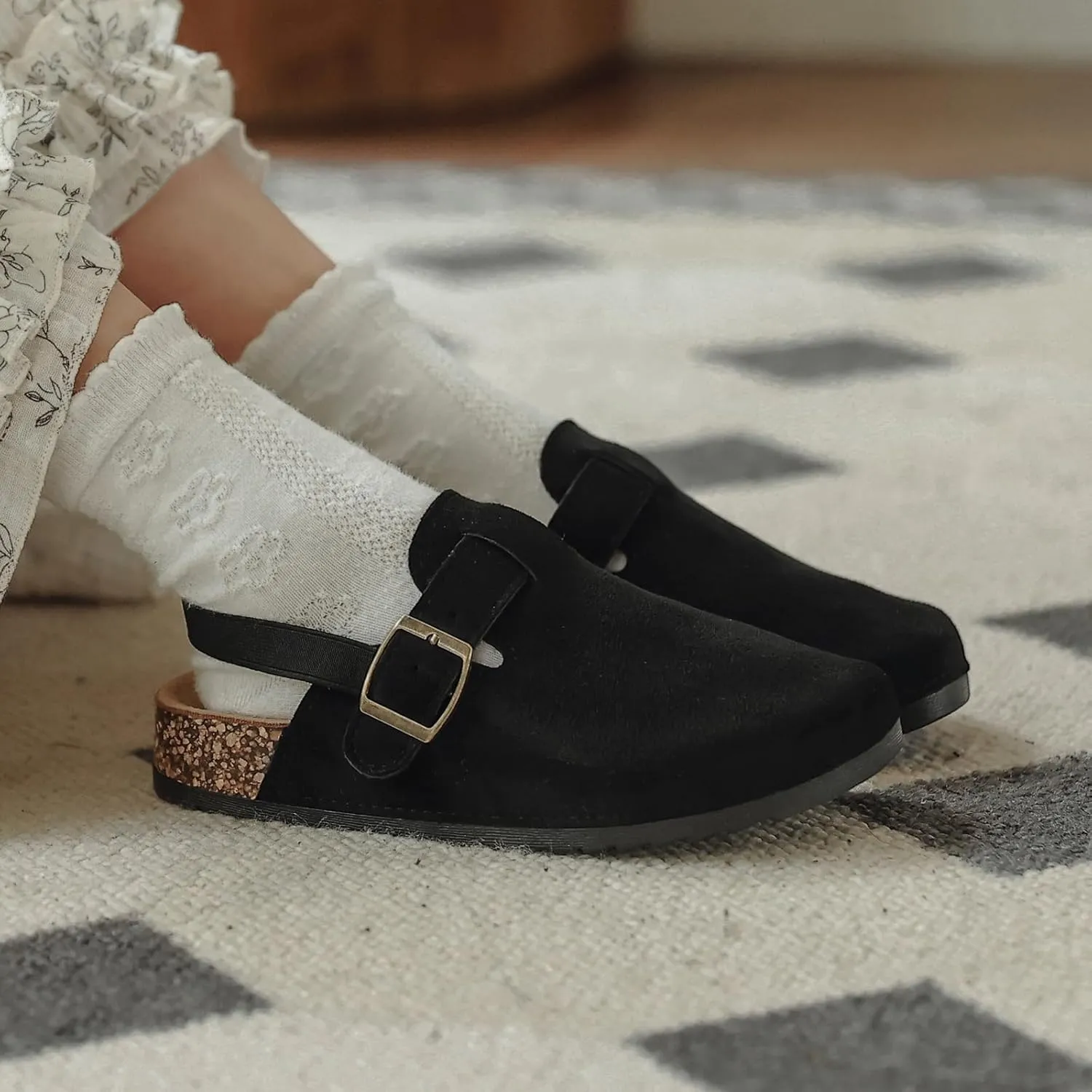 XTJSCBDSH Kids Suede Clogs for Boys and Girls Toddler Cork Footbed Sandals Mules, Potato Shoes with Adjustable Buckle, Slip-on Slippers Indoor Outdoor